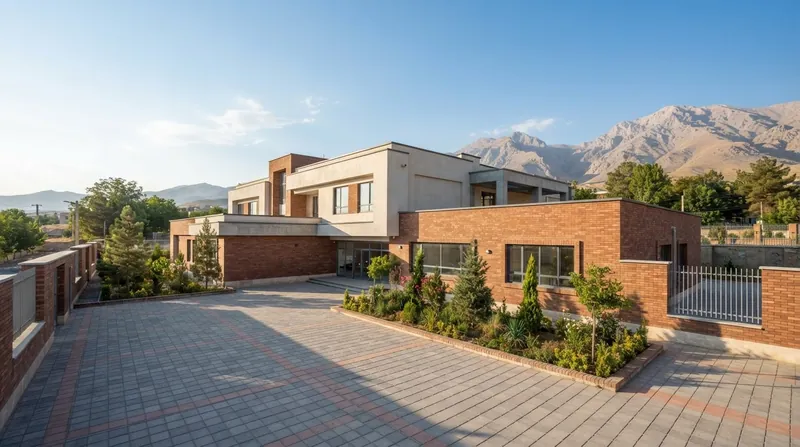 تصویرسازی: نمای بیرونی یک مدرسه نوساز