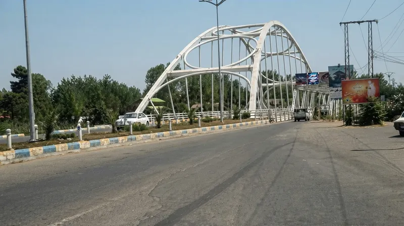 تلفیق چشم‌اندازهای جنگلی و دریایی، چمخاله را به مقصدی بی‌نظیر برای طبیعت‌گردان تبدیل کرده است.