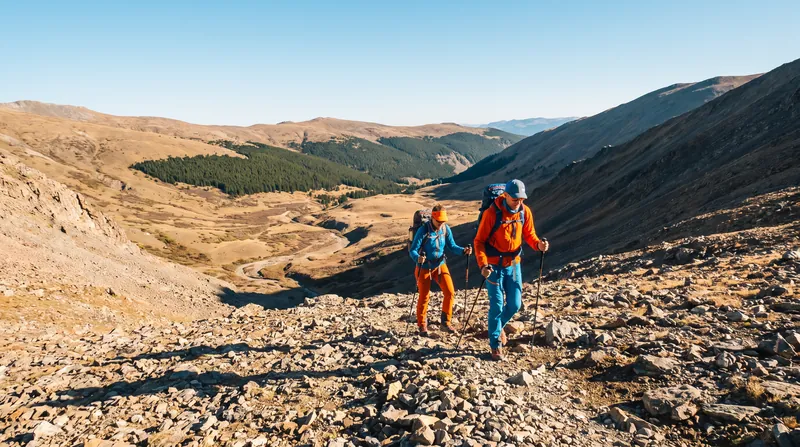 صنعت گردشگری کوهستان به طور فزاینده‌ای به سمت فعالیت‌های تابستانی و فصول میانی متمایل می‌شود، زیرا پوشش‌های برفی زمستانی کمتر قابل اعتماد شده‌اند.