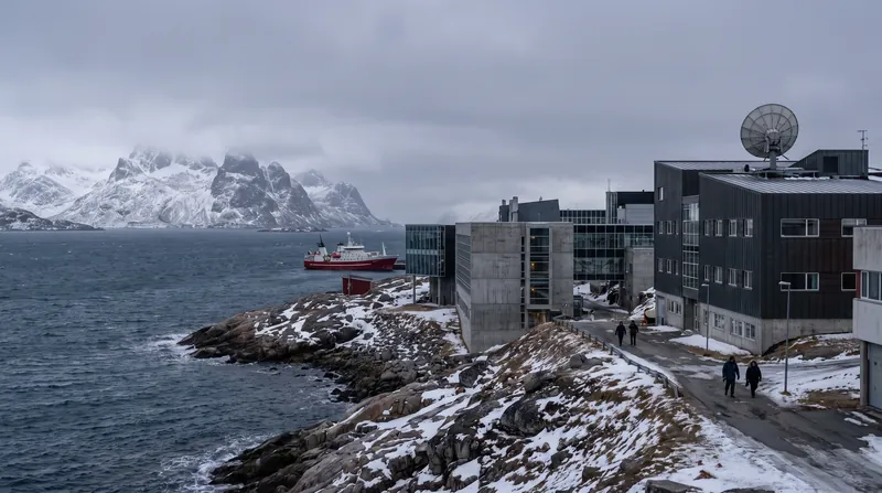 مؤسسات مستقر در نوک (Nuuk) نگرانی‌هایی در مورد حاکمیت داده‌ها و دخالت سیاسی را به عنوان دلایل این توقف ذکر کرده‌اند.